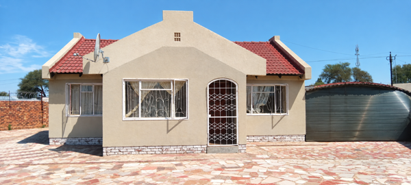2 Bedroom House