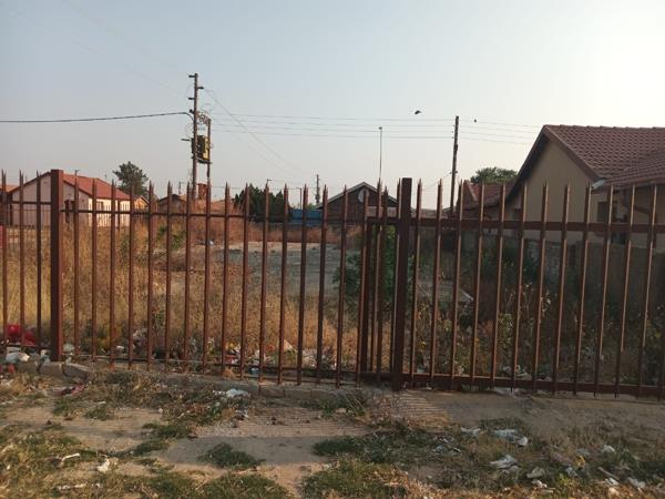 310 m² Land