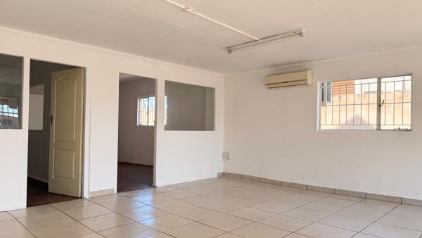 65 m² Office Space