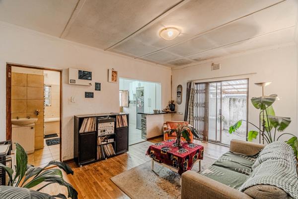 2 Bedroom House