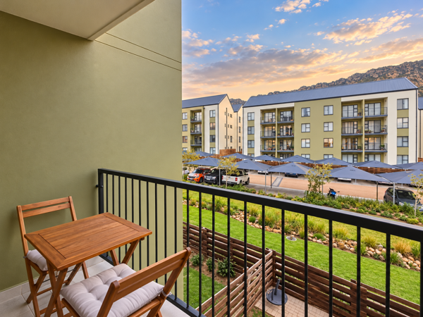 1 Bedroom Apartment