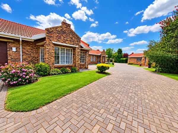 1 Bedroom House