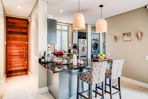 4 Bedroom Townhouse