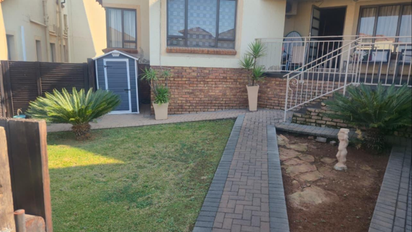 3 Bedroom Townhouse