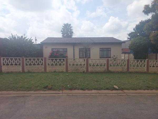 2 Bedroom House