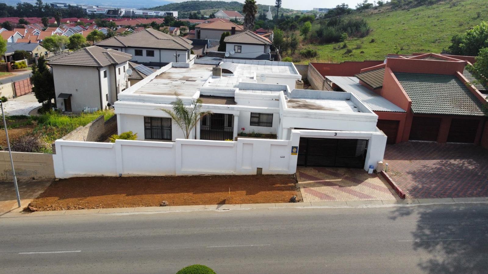 4 Bedroom House in Liefde en Vrede