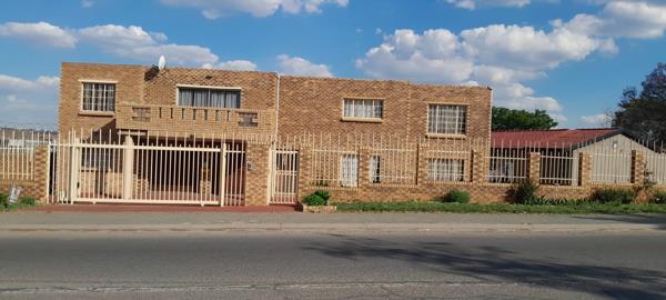 9 Bedroom House