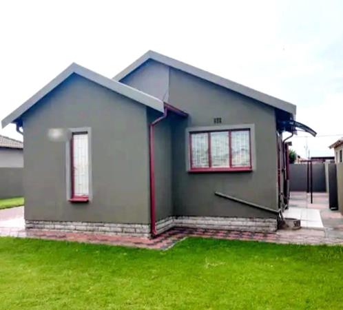 2 Bedroom House