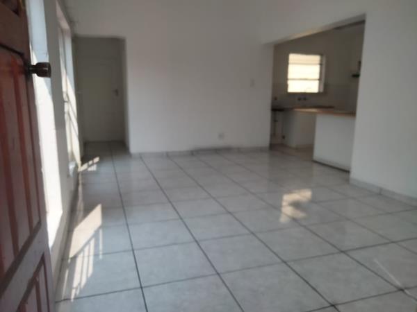 2 Bedroom Flat