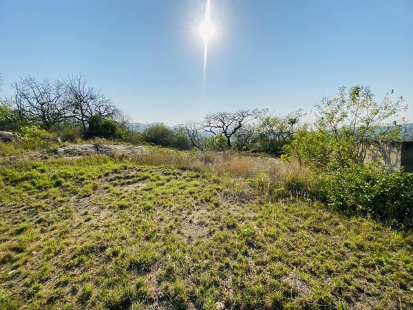 340 m² Land