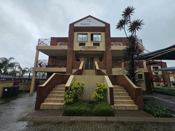 325 m² Commercial space