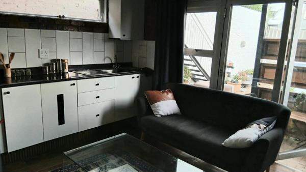 1 Bedroom Garden Cottage