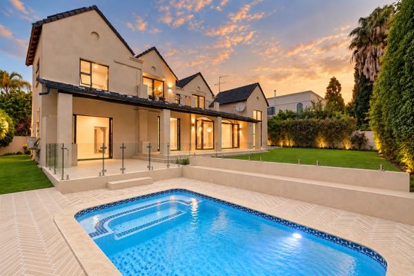 5 Bedroom House