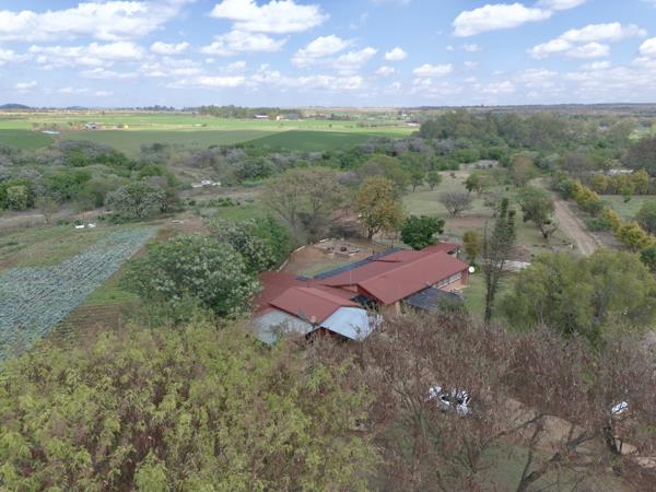 2.5 ha Smallholding