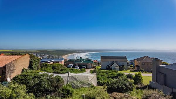 820 m² Land