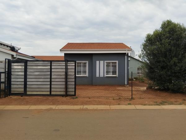 2 Bedroom House