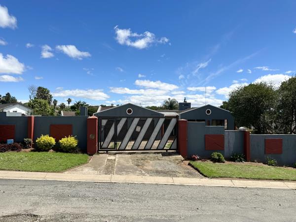 5 Bedroom House