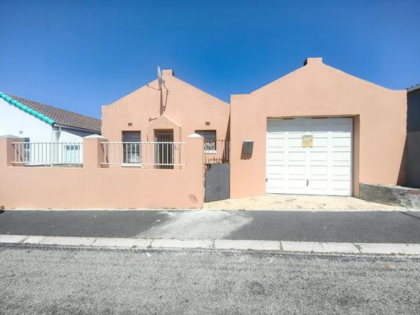 2 Bedroom House