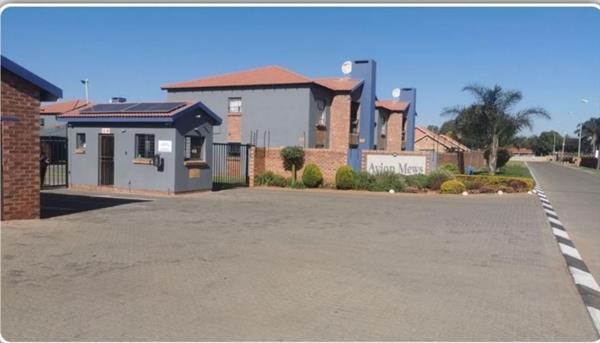 2 Bedroom Townhouse