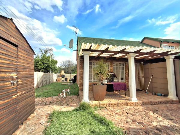 2 Bedroom Duplex