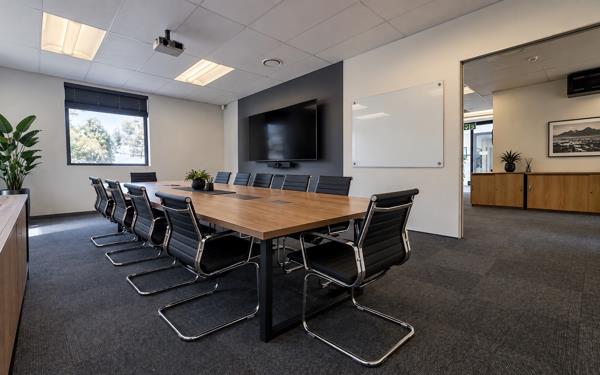 155 m² Office Space