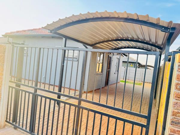 2 Bedroom House