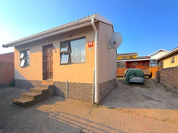 2 Bedroom House