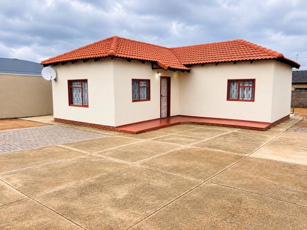 2 Bedroom House