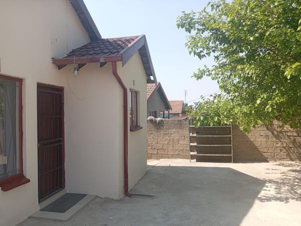 2 Bedroom House