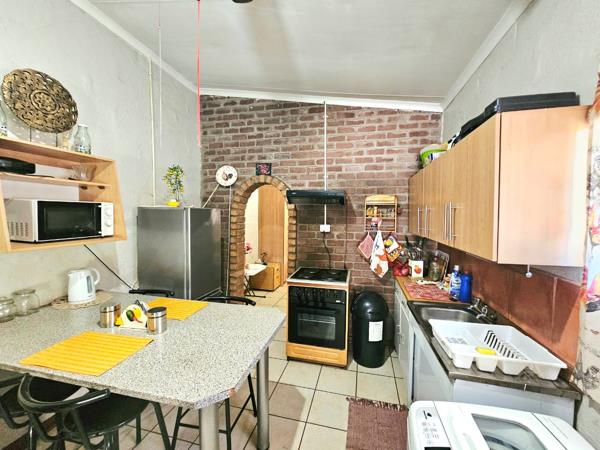 2 Bedroom Flat