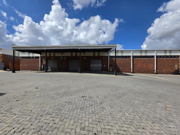 2 100 m² Industrial space