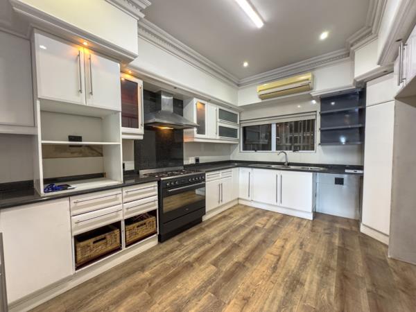 4 Bedroom Apartment