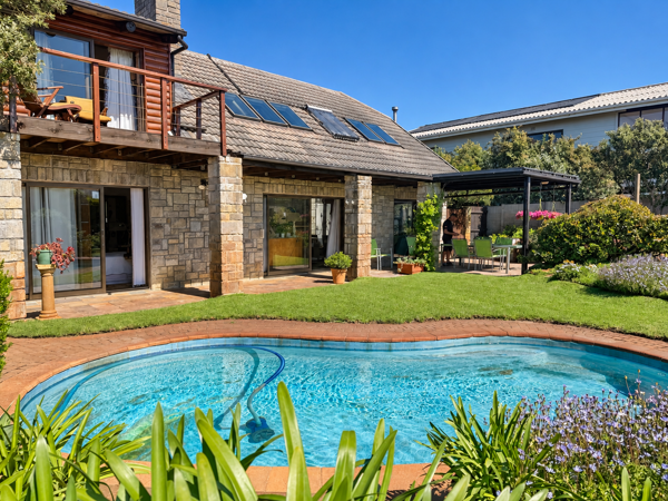 5 Bedroom House
