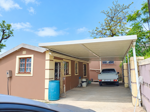 2 Bedroom House