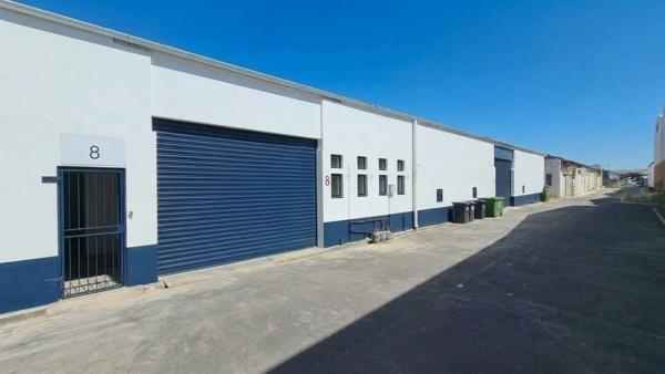 210 m² Industrial space