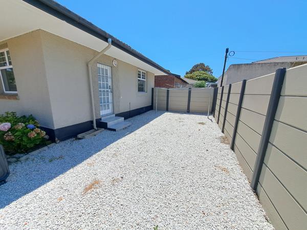 1 Bedroom House