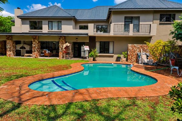 6 Bedroom House
