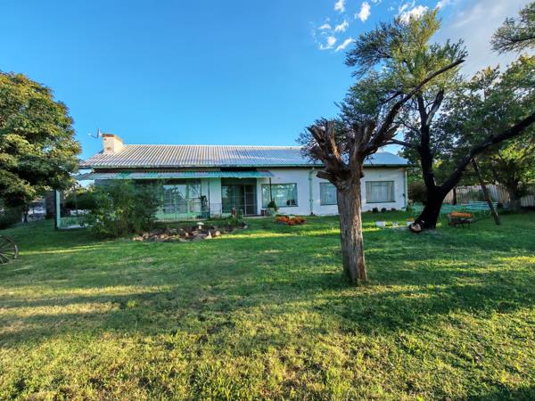 4.3 ha Smallholding