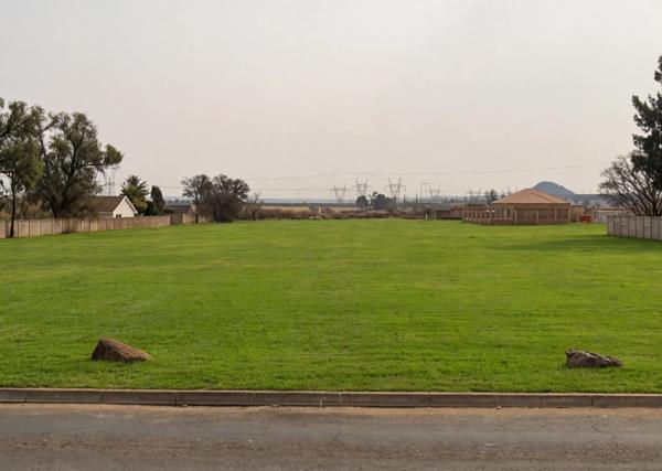 1.6 ha Land