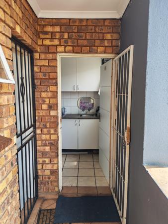 2 Bedroom Flat
