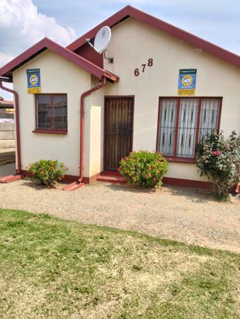 2 Bedroom House