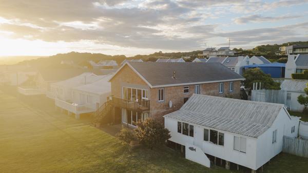 8 Bedroom House