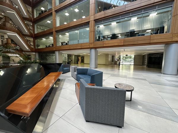 270 m² Commercial space