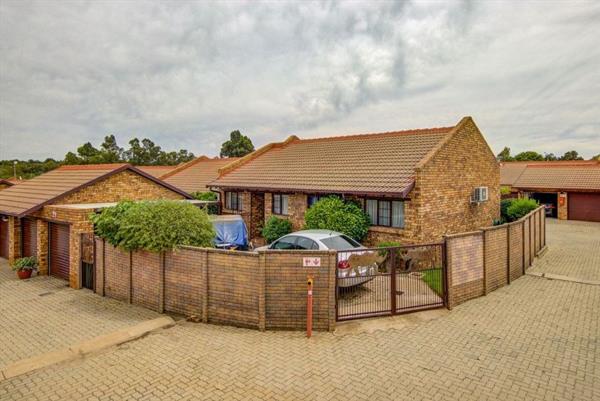 3 Bedroom Townhouse