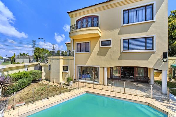 6 Bedroom House