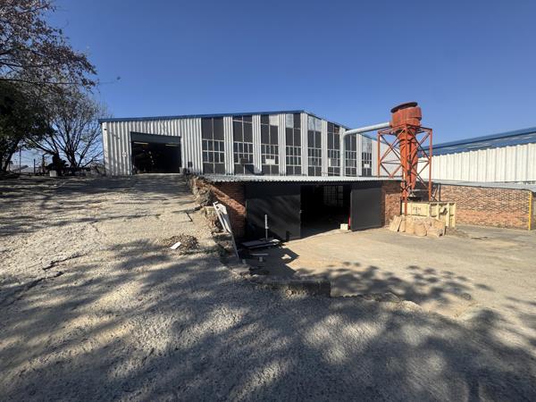 2 800 m² Industrial space