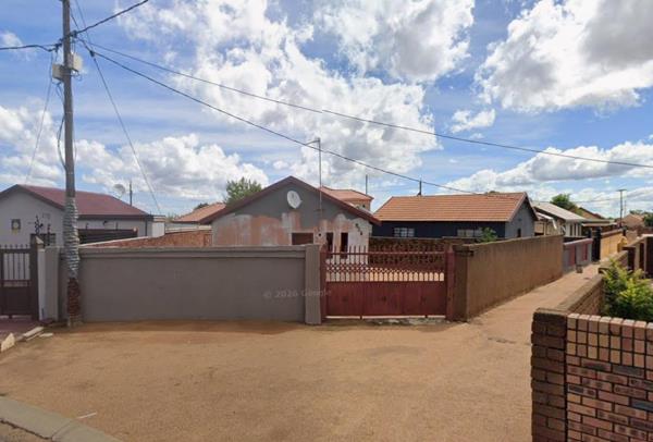 2 Bedroom House