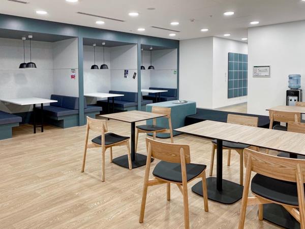 627 m² Office Space