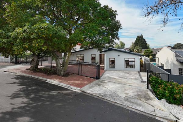 1 Bedroom Garden Cottage