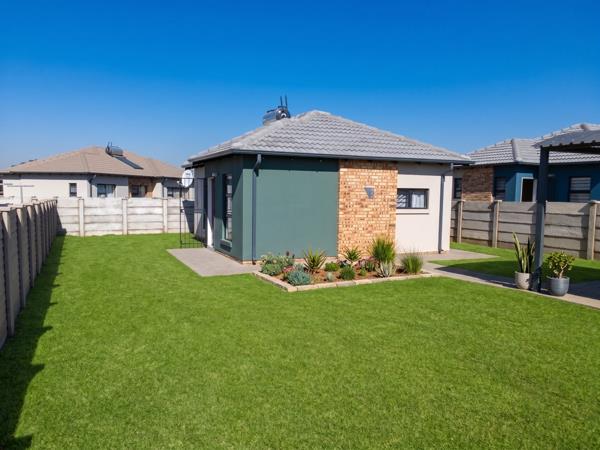 2 Bedroom House